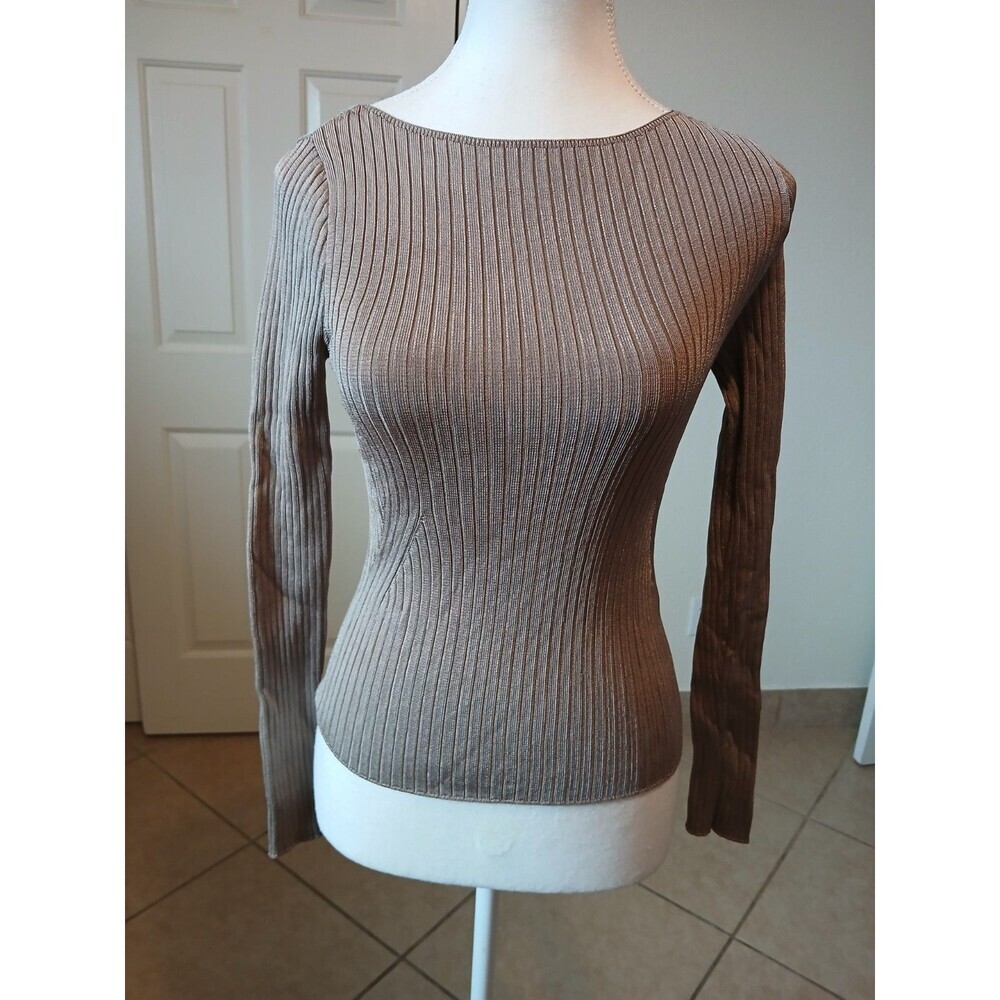 Abercrombie & Fitch Ribbed Long Sleeve Top in Taupe